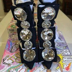 Very elegant heels, never been worn
